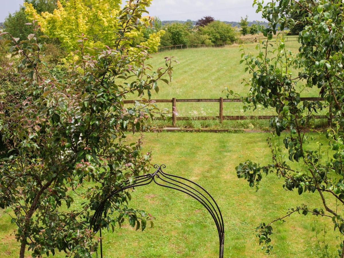 Field View Villa Cirencester Exterior foto
